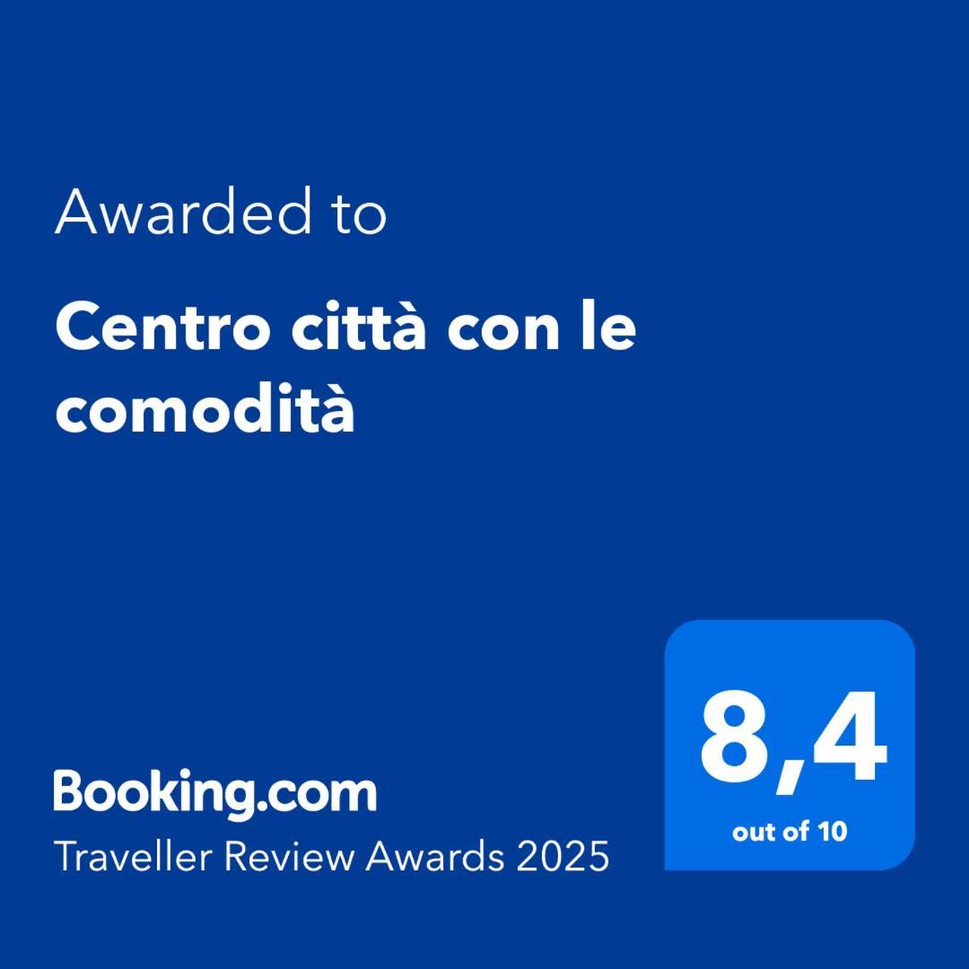 Centro Citta Con Le Comodita Livorno Bagian luar foto